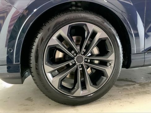 New 2026 Audi Q7 3.0T Premium Plus image 7