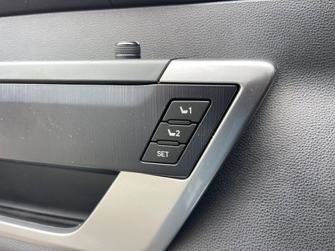 Used 2024 Toyota Sequoia Platinum image 25