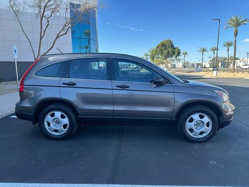 Used 2011 Honda CR-V LX image 4