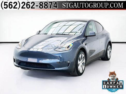 Used 2023 Tesla Model Y Long Range AWD/4WD image 1
