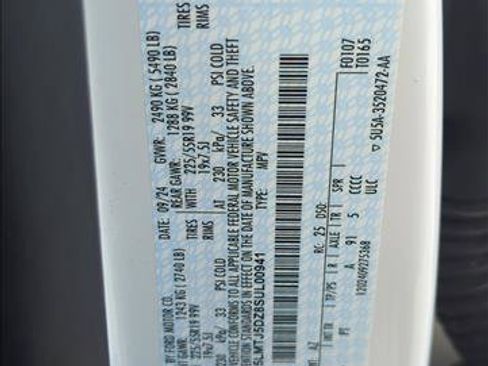 Used 2025 Lincoln Corsair Grand Touring w/ Equipment Group 301A image 29