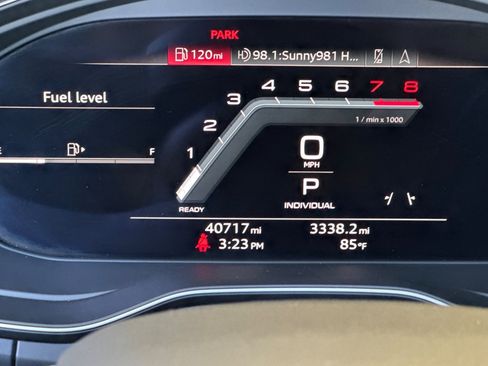 Used 2022 Audi Q5 2.0T Premium Plus w/ Premium Plus Package image 28