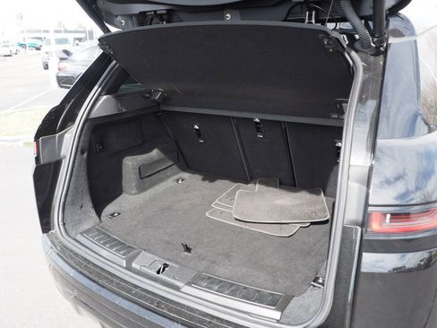 Used 2022 Land Rover Range Rover Evoque R-Dynamic SE image 18