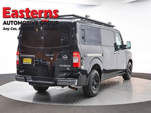 Used 2020 Nissan NV 3500 Passenger RWD image 4
