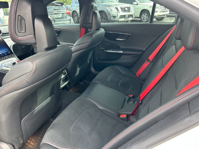 Used 2023 Mercedes-Benz C 43 AMG 4MATIC Sedan image 29