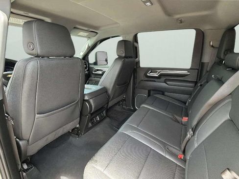 Used 2024 Chevrolet Silverado 2500 LTZ AWD/4WD image 26