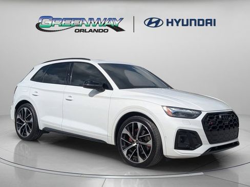 Used 2021 Audi SQ5 Prestige w/ Prestige Package AWD/4WD image 2
