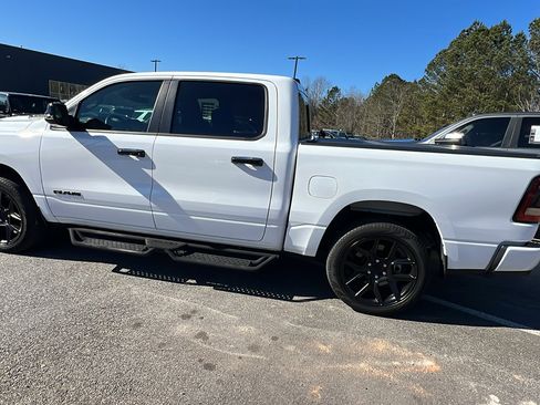 Used 2024 RAM 1500 Laramie image 11