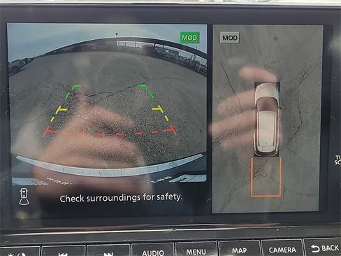 Used 2022 Nissan Rogue SL w/ SL Premium Package image 14