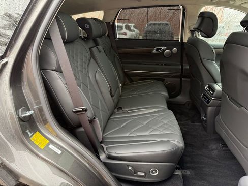 Used 2025 Genesis GV80 3.5T Prestige image 26