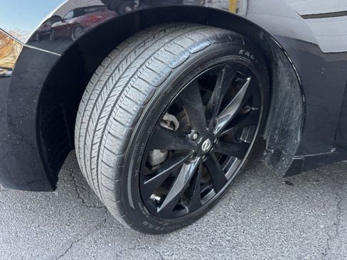 Used 2018 Nissan Maxima SR w/ Midnight Edition image 35