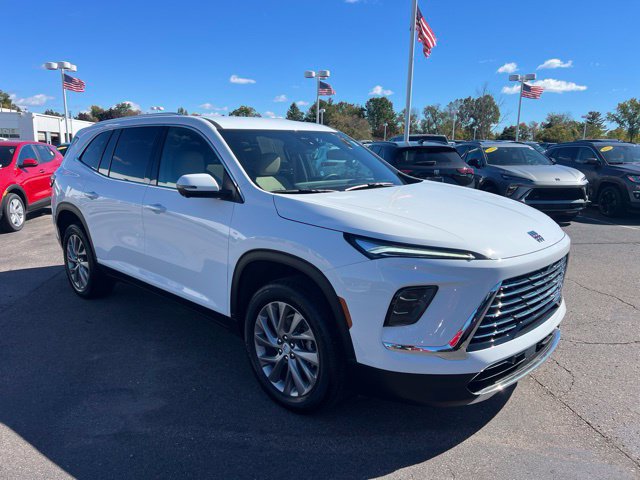 Used 2026 Buick Enclave Preferred w/ Power Package FWD image 3