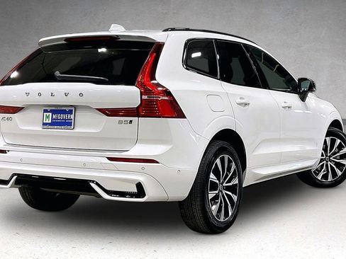 Certified 2023 Volvo XC60 B5 Plus w/ Climate Package AWD/4WD image 6