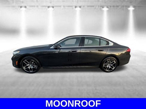 Used 2026 BMW 530i RWD image 7
