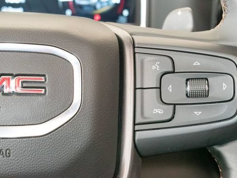 Used 2024 GMC Sierra 1500 AT4 w/ Technology Package AWD/4WD image 24