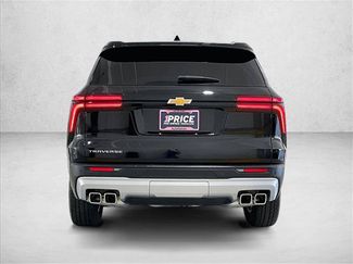 Used 2025 Chevrolet Traverse LT FWD video 4