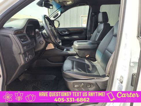 Used 2023 Chevrolet Suburban Premier image 20