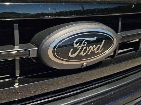 Used 2023 Ford F150 Platinum w/ Equipment Group 701A High image 7