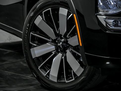 New 2026 Mitsubishi Outlander SEL image 3