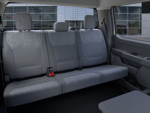 New 2026 Ford F250 XLT w/ FX4 Off-Road Package image 31