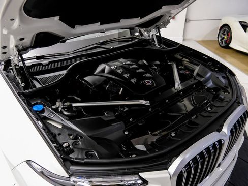 Used 2025 BMW ALPINA XB7 AWD/4WD image 69