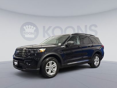 Used 2024 Ford Explorer XLT w/ Class IV Trailer Tow Package