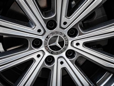 Certified 2026 Mercedes-Benz GLC 300 4MATIC image 8