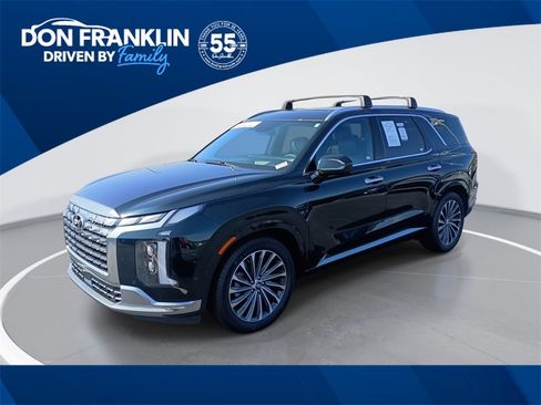 Used 2023 Hyundai Palisade Calligraphy image 1