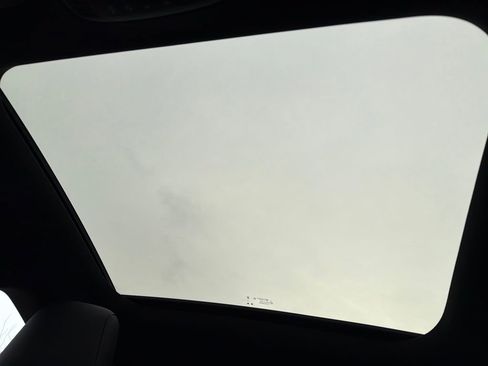 Used 2025 Mercedes-Benz CLA 250 4MATIC image 37