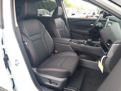 New 2026 Nissan Rogue SV w/ Rock Creek Premium Package image 25