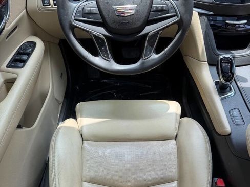 Used 2017 Cadillac XT5 Premium Luxury w/ Driver Assist Package FWD image 21