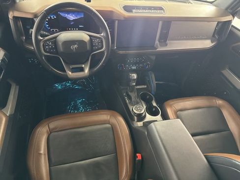 Used 2022 Ford Bronco Outer Banks w/ Sasquatch Package image 27