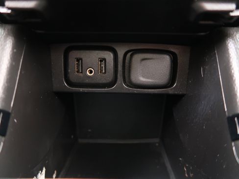 Used 2017 Buick Encore Preferred image 19