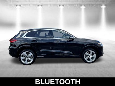 Used 2025 Audi Q5 Premium Plus w/ Premium Plus AWD/4WD image 6