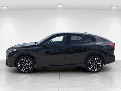 Certified 2025 BMW X2 xDrive28i AWD/4WD image 7