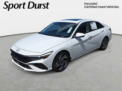 Certified 2025 Hyundai Elantra Limited