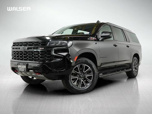 Used 2023 Chevrolet Suburban Z71 w/ Luxury Package AWD/4WD image 1