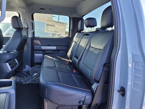 New 2026 Ford F250 Lariat w/ Black Appearance Package AWD/4WD image 34