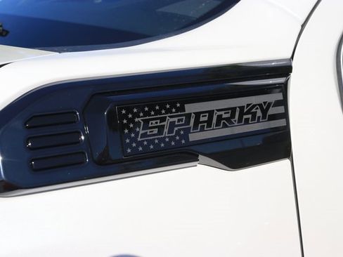 Used 2024 GMC Sierra 2500 Denali Ultimate image 12