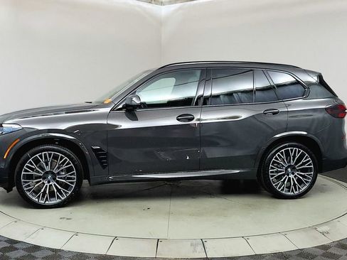 Used 2026 BMW X5 xDrive40i w/ M Sport Package image 4