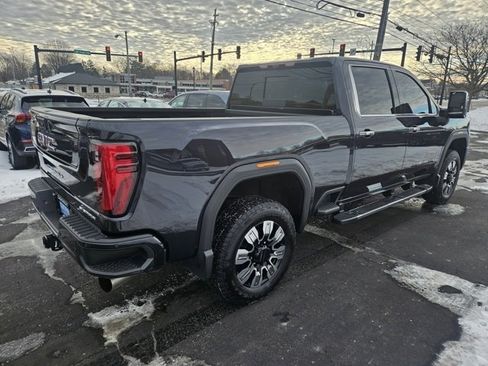 Certified 2025 GMC Sierra 2500 Denali w/ Denali Reserve Package image 7