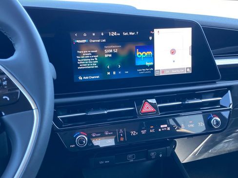 New 2026 Kia Niro Wind image 19