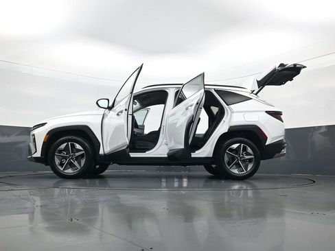 Certified 2025 Hyundai Tucson SEL image 34