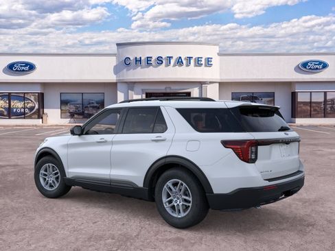 New 2026 Ford Explorer Active RWD image 4