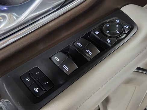 Used 2023 Chevrolet Tahoe LT w/ Luxury Package AWD/4WD image 44