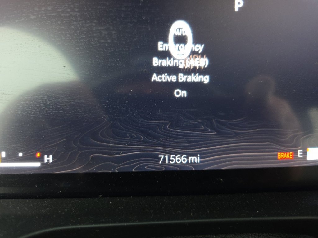 Used 2021 Jeep Grand Cherokee L Limited RWD image 11