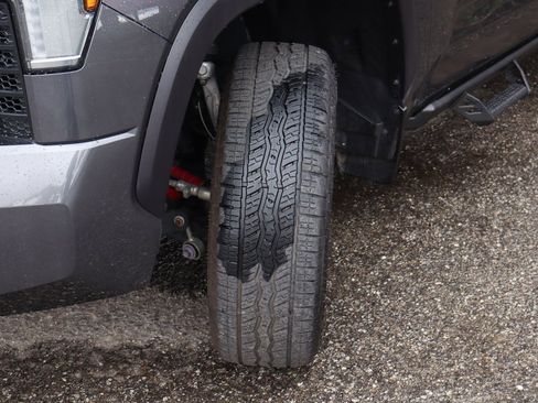 Used 2024 Toyota Tundra Limited w/ TRD Off-Road Package image 54