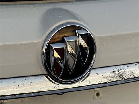 Used 2022 Buick Encore Preferred w/ Safety Package image 26