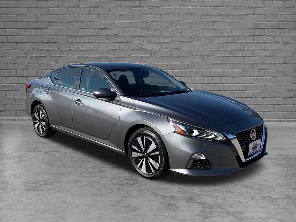 Used 2021 Nissan Altima 2.5 SV AWD/4WD image 8