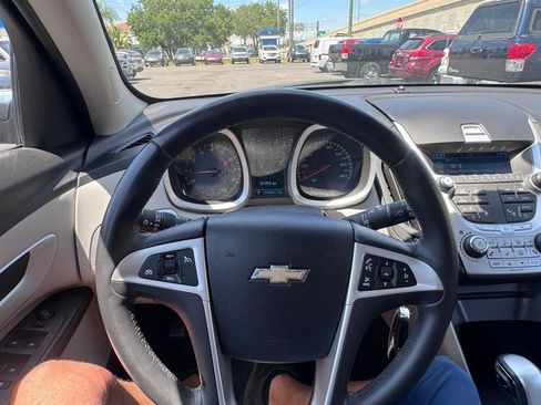Used 2011 Chevrolet Equinox LTZ FWD image 36